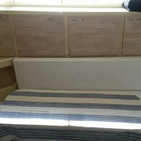船屋 Blue Fin 2 阿格德